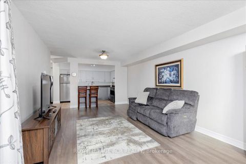 Photo 15 at 613 - 260 Davis Drive, Central Newmarket, Newmarket