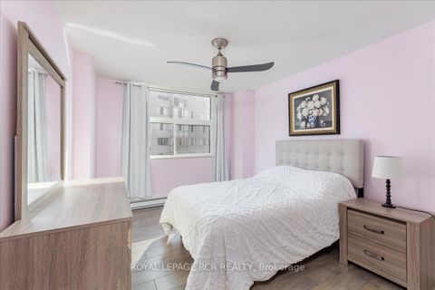 Photo 17 at 613 - 260 Davis Drive, Central Newmarket, Newmarket