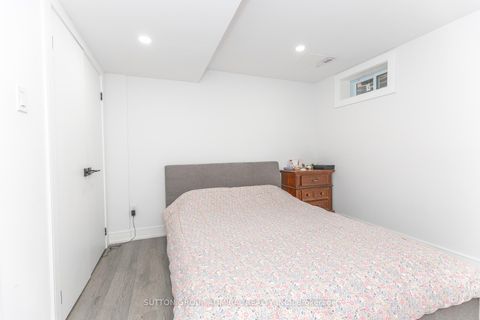 Photo 33 at 37 Spring Gate Boulevard, Yorkhill, Vaughan