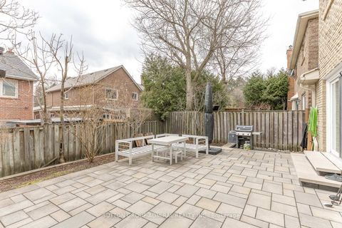 Photo 37 at 37 Spring Gate Boulevard, Yorkhill, Vaughan