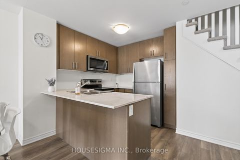 Photo 5 at 5 - 85 Eastwood Park Gardens, Long Branch, Toronto