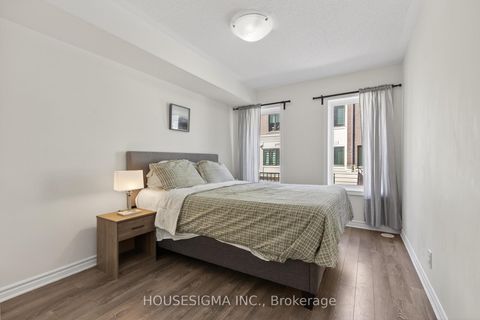 Photo 16 at 5 - 85 Eastwood Park Gardens, Long Branch, Toronto