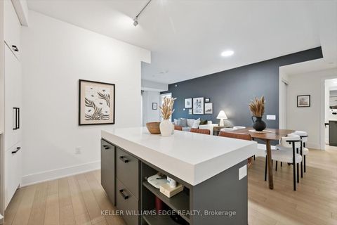 Photo 11 at 501 - 1888 Queen Street E, The Beaches, Toronto