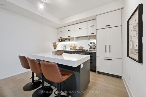 Photo 13 at 501 - 1888 Queen Street E, The Beaches, Toronto