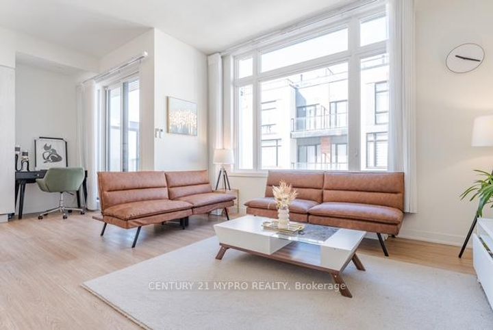 Photo 14 at 1007 - 14 David Eyer Road, Rural Richmond Hill, Richmond Hill