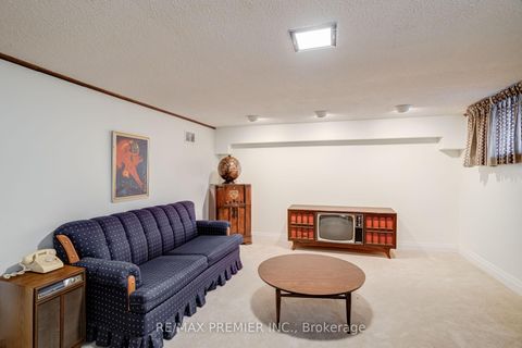 Photo 27 at 52 Richardson Avenue, Greenbrook, Toronto