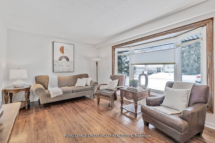 Photo 9 at 36 Lockton Crescent, Brampton East, Brampton