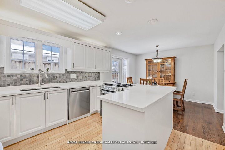 Photo 12 at 36 Lockton Crescent, Brampton East, Brampton