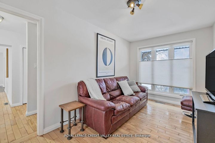 Photo 19 at 36 Lockton Crescent, Brampton East, Brampton