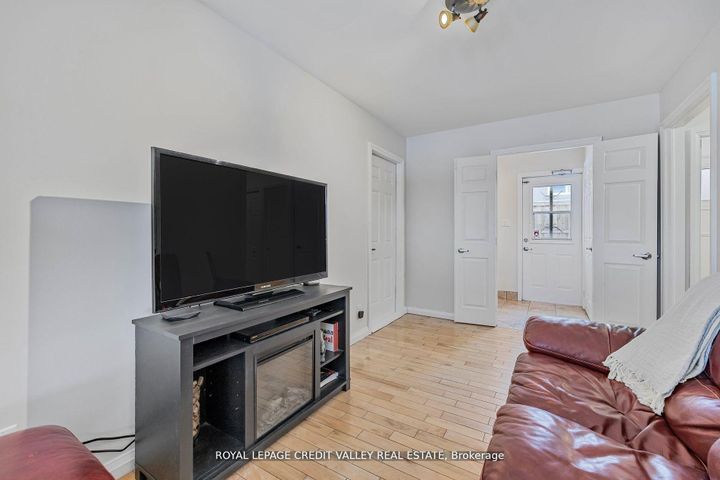 Photo 21 at 36 Lockton Crescent, Brampton East, Brampton