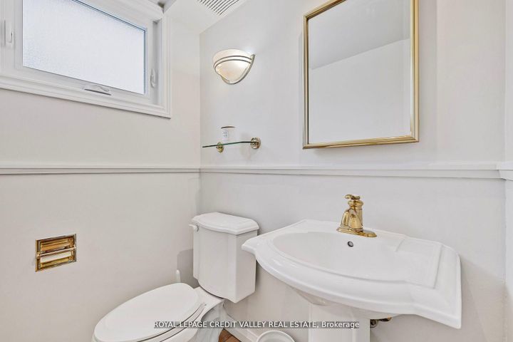 Photo 23 at 36 Lockton Crescent, Brampton East, Brampton