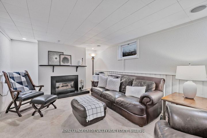 Photo 31 at 36 Lockton Crescent, Brampton East, Brampton