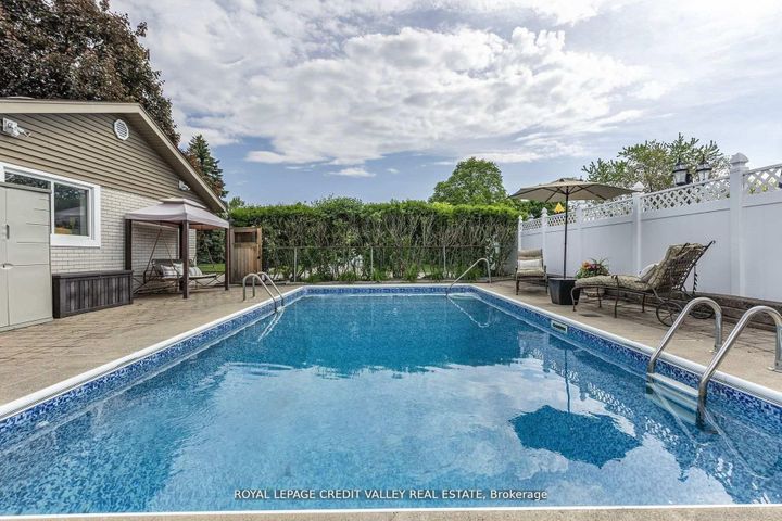 Photo 39 at 36 Lockton Crescent, Brampton East, Brampton