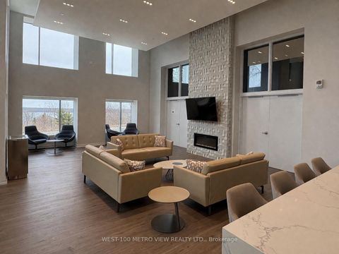 Photo 12 at 704 - 56 Lakeside Terrace, Little Lake, Barrie