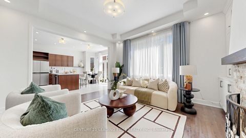 Photo 12 at 27 Poplar Drive, Oak Ridges, Richmond Hill