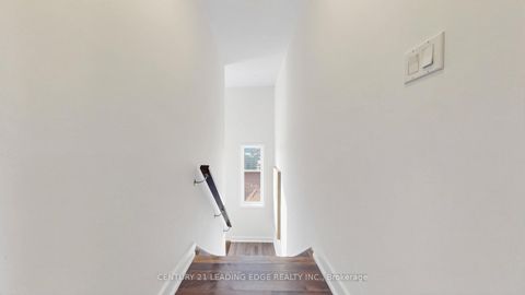 Photo 19 at 27 Poplar Drive, Oak Ridges, Richmond Hill