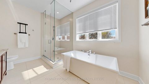 Photo 33 at 27 Poplar Drive, Oak Ridges, Richmond Hill