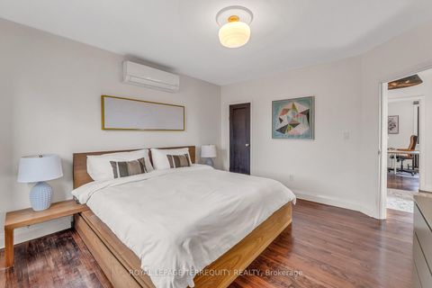 Photo 17 at 14 Eighth Street, New Toronto, Toronto