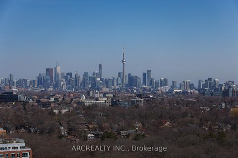 Photo 2 at 2401 - 50 Quebec Avenue, High Park North, Toronto