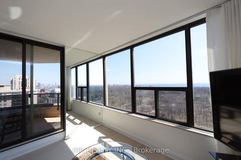 Photo 15 at 2401 - 50 Quebec Avenue, High Park North, Toronto