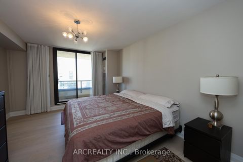 Photo 33 at 2401 - 50 Quebec Avenue, High Park North, Toronto