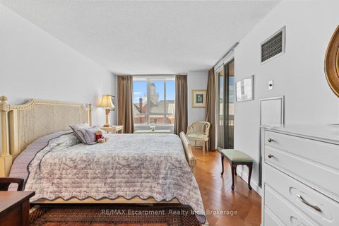 Photo 18 at 301 - 2287 Lake Shore Road W, Mimico, Toronto