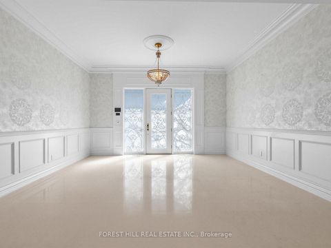 Photo 4 at 8 Colvestone Road, Windfields, Toronto