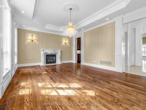 Photo 6 at 8 Colvestone Road, Windfields, Toronto