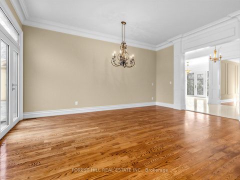 Photo 13 at 8 Colvestone Road, Windfields, Toronto