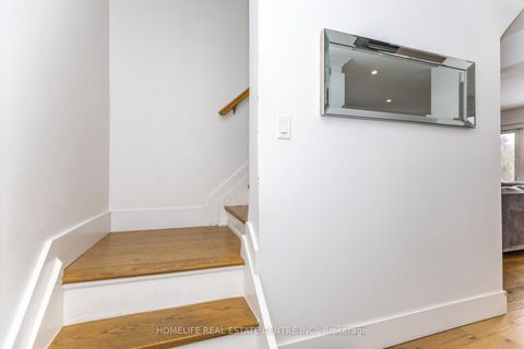 Photo 24 at 172 Calvington Drive, CFB, Toronto