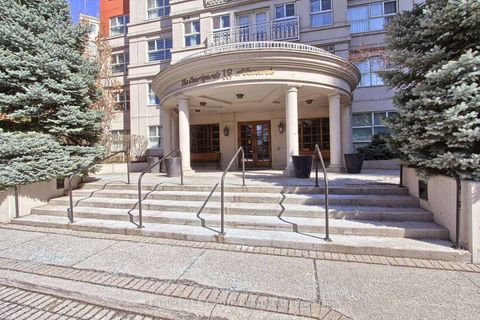 Photo 2 at LP915 - 18 Concorde Place, Don Mills, Toronto