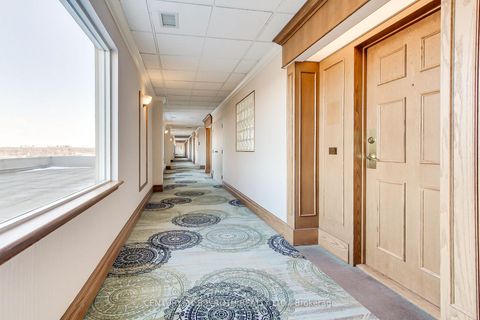 Photo 5 at LP915 - 18 Concorde Place, Don Mills, Toronto