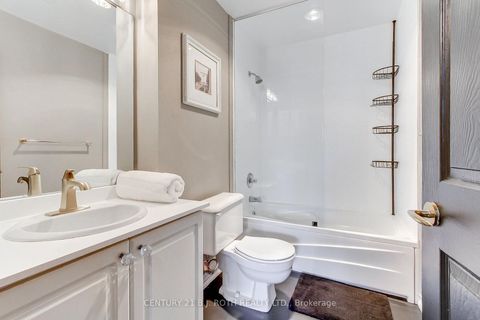 Photo 18 at LP915 - 18 Concorde Place, Don Mills, Toronto