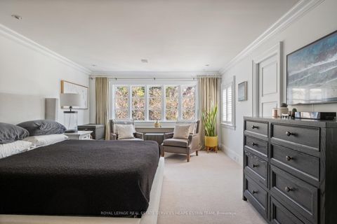 Photo 18 at 113 Inglewood Drive, Moore Park, Toronto