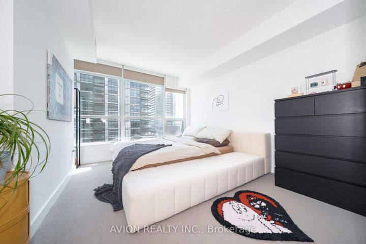 Photo 8 at 616 - 15 Singer Court, Bayview Village, Toronto