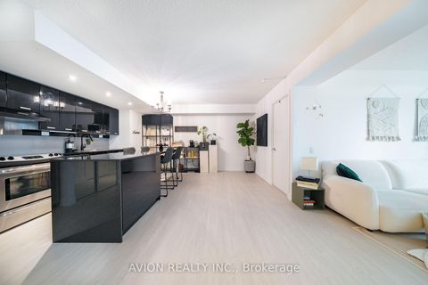 Photo 11 at 616 - 15 Singer Court, Bayview Village, Toronto