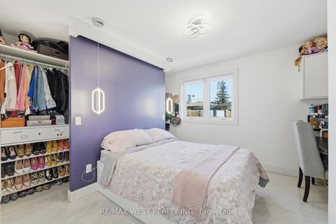 Photo 14 at 38 Bridesburg Drive, The Westway, Toronto