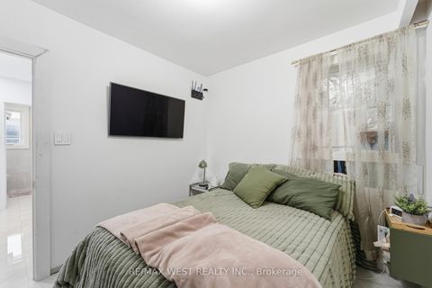 Photo 17 at 38 Bridesburg Drive, The Westway, Toronto