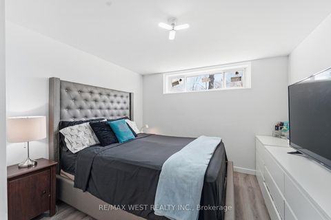 Photo 21 at 38 Bridesburg Drive, The Westway, Toronto