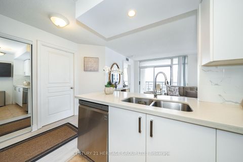 Photo 14 at 1111 - 10 Northtown Way, Willowdale East, Toronto