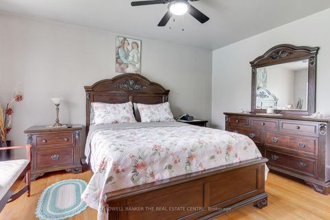 Photo 16 at 1324 Shore Acres (County Rd 3) Drive, Rural Innisfil, Innisfil