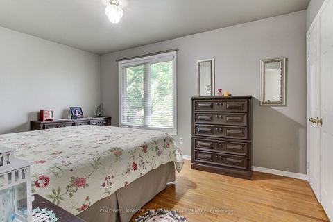 Photo 17 at 1324 Shore Acres (County Rd 3) Drive, Rural Innisfil, Innisfil