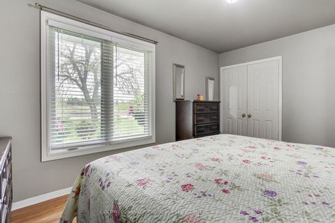 Photo 18 at 1324 Shore Acres (County Rd 3) Drive, Rural Innisfil, Innisfil