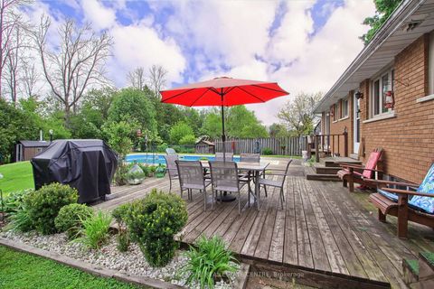 Photo 24 at 1324 Shore Acres (County Rd 3) Drive, Rural Innisfil, Innisfil