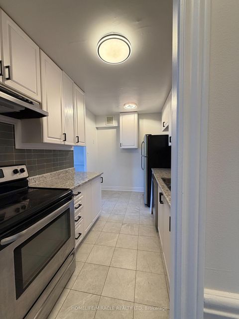 Photo 12 at 909 - 335 Driftwood Avenue, Black Creek, Toronto