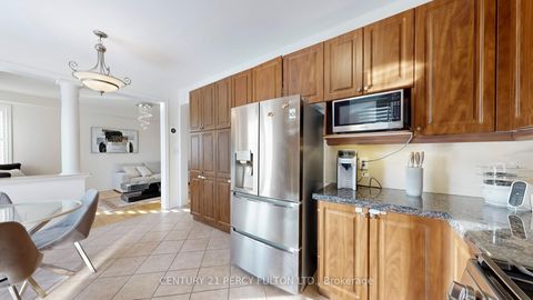 Photo 11 at 145 Silver Maple Road, Jefferson, Richmond Hill