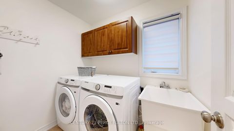 Photo 17 at 145 Silver Maple Road, Jefferson, Richmond Hill