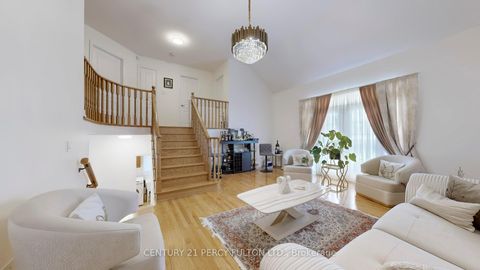 Photo 19 at 145 Silver Maple Road, Jefferson, Richmond Hill