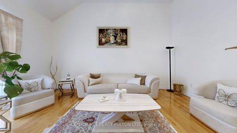 Photo 21 at 145 Silver Maple Road, Jefferson, Richmond Hill