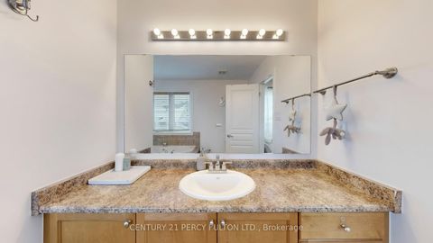 Photo 26 at 145 Silver Maple Road, Jefferson, Richmond Hill